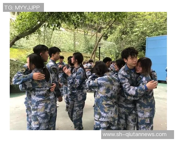 重庆足球队的崛起之路:揭秘他们背后的力量与激情 重庆足球队的崛起之路:揭秘他们背后的力量与激情